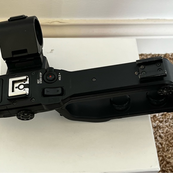 Sony PXW-FS5 - Picture 10 of 15